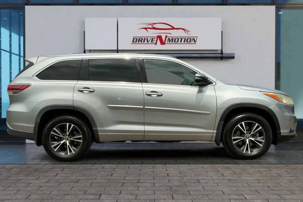 Another view of 2016 Toyota Highlander XLE Sport Utility 4D for sale in Greeley, CO at Drive N-Motion Greeley