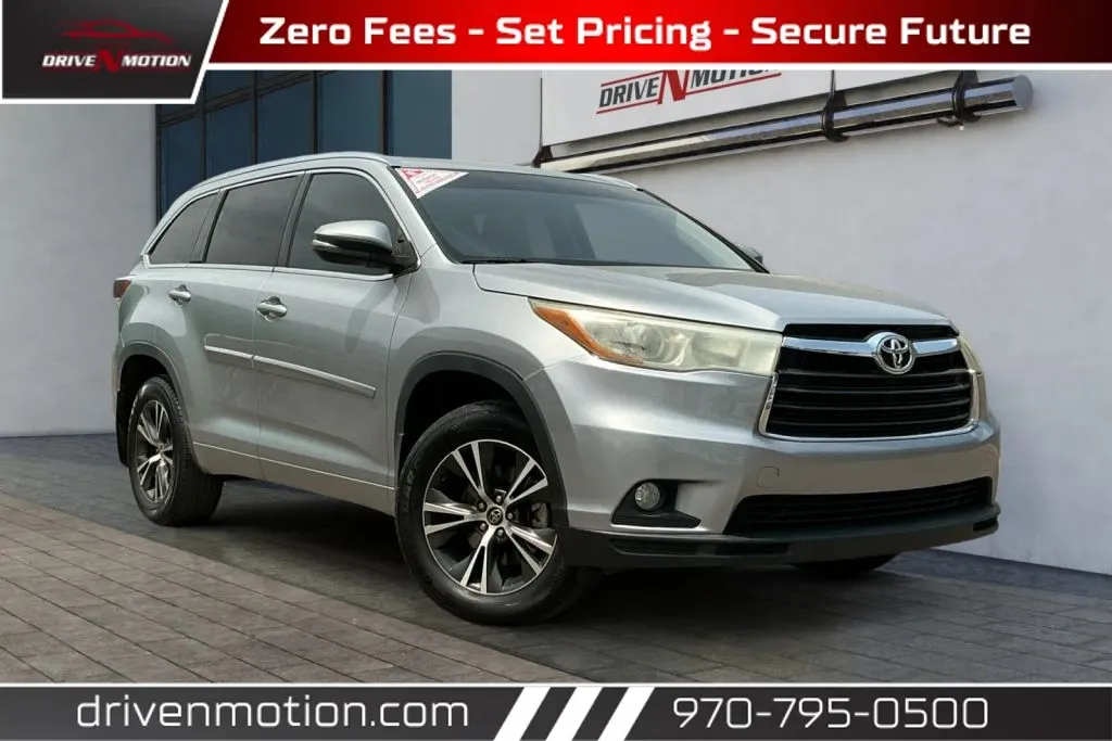 Silver 2016 Toyota Highlander XLE Sport Utility 4D for sale in Greeley, CO