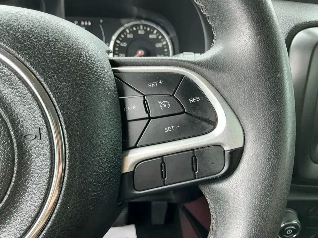 2019 Jeep Renegade Latitude - Photo 27