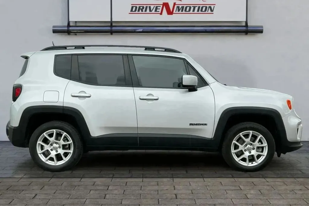 Another view of 2019 Jeep Renegade Latitude Sport Utility 4D for sale in Greeley, CO at Drive N-Motion Greeley