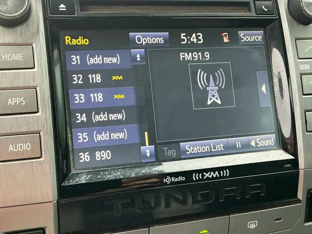 Toyota Tundra photo 31