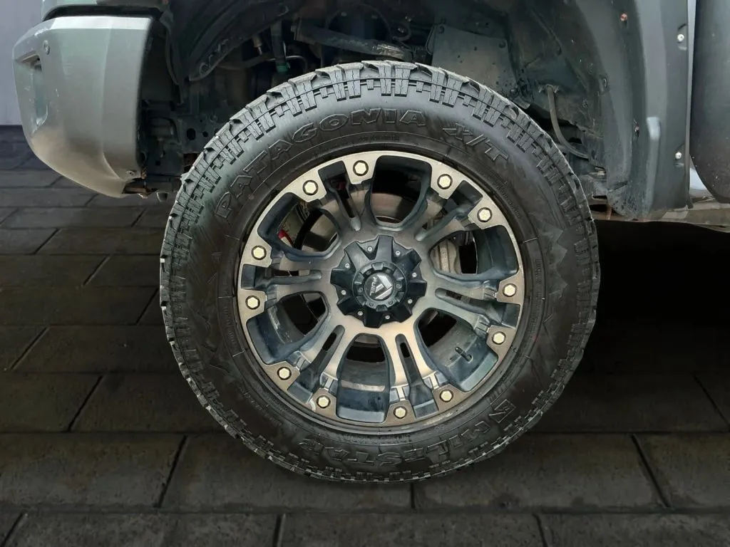 Toyota Tundra photo 26