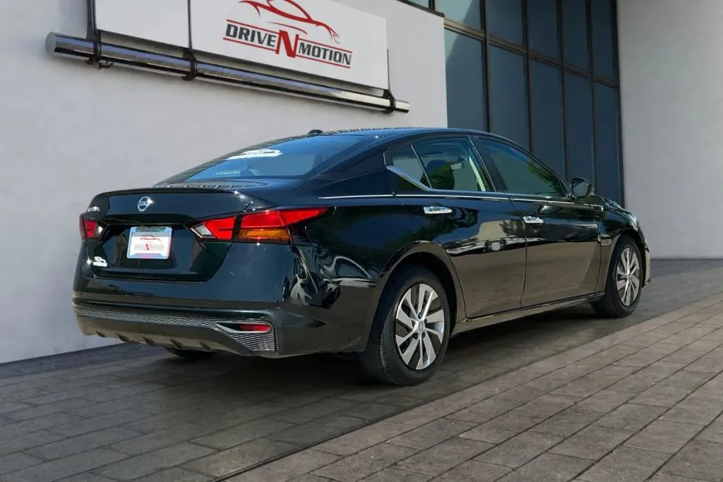 More photos of 2020 Nissan Altima 2.5 S Sedan 4D at Drive N-Motion Greeley, CO