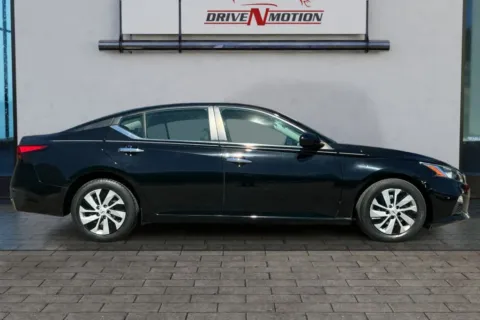Another view of 2020 Nissan Altima 2.5 S Sedan 4D for sale in Greeley, CO at Drive N-Motion Greeley