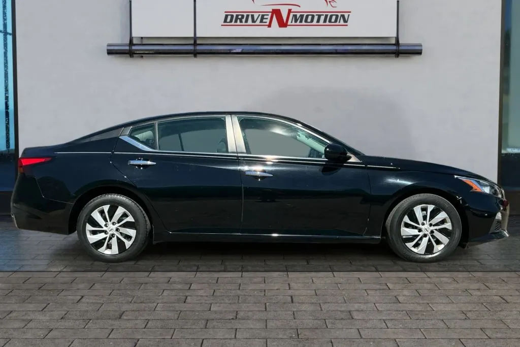 Another view of 2020 Nissan Altima 2.5 S Sedan 4D for sale in Greeley, CO at Drive N-Motion Greeley