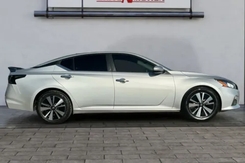 Another view of 2021 Nissan Altima 2.5 SV Sedan 4D for sale in Greeley, CO at Drive N-Motion Greeley