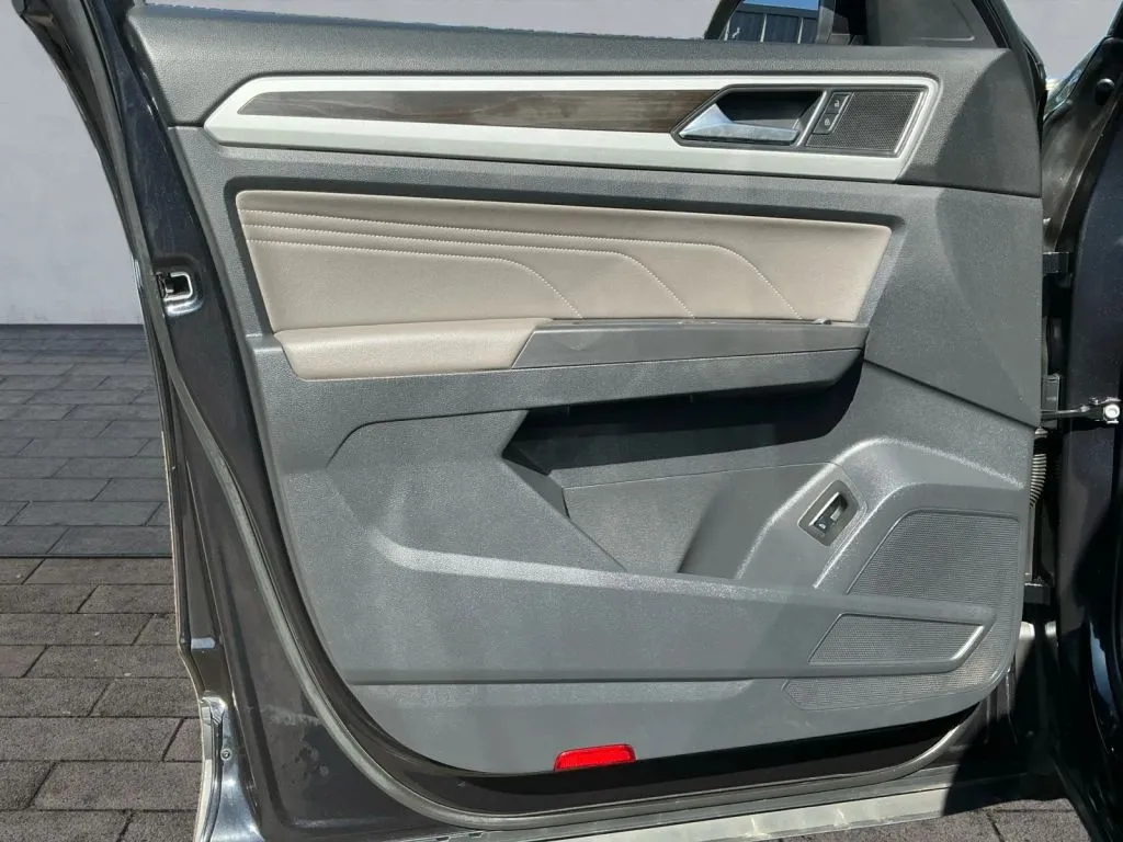 Volkswagen Atlas photo 10