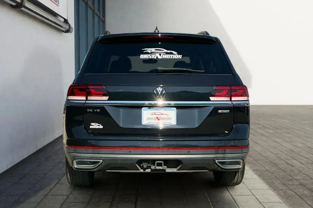 More photos of 2022 Volkswagen Atlas SE 4Motion w/Tech Pkg Sport Utility 4D at Drive N-Motion Greeley, CO
