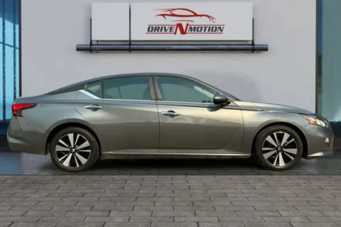 Photos of 2021 Nissan Altima 2.5 SV Sedan 4D for sale in Greeley, CO at Drive N-Motion Greeley