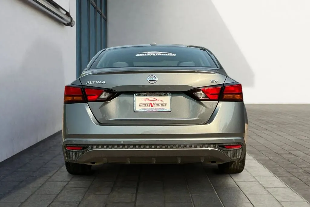 More photos of 2021 Nissan Altima 2.5 SV Sedan 4D at Drive N-Motion Greeley, CO