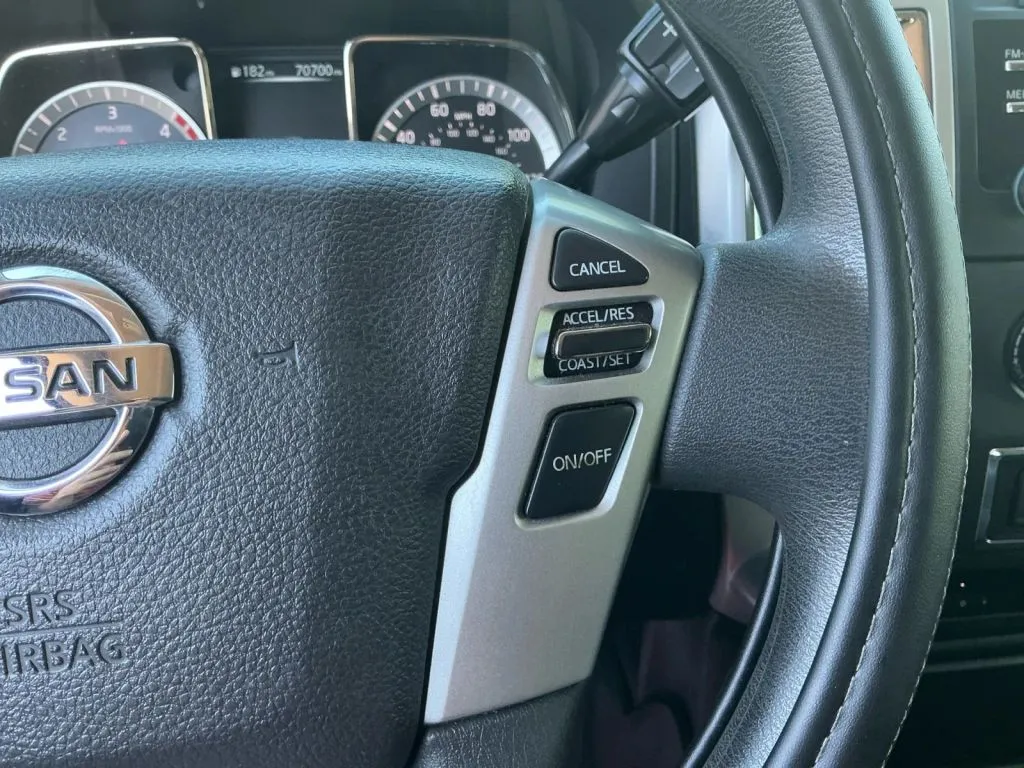 2017 Nissan Titan XD SV - Photo 27