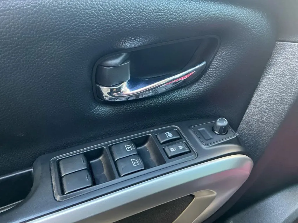 2017 Nissan Titan XD SV - Photo 11