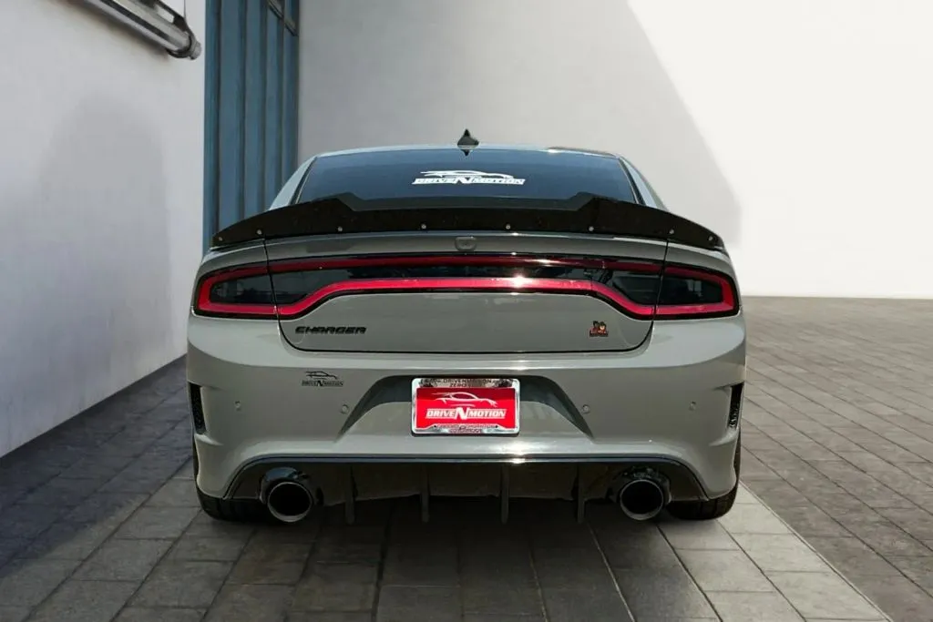 More photos of 2019 Dodge Charger Scat Pack Sedan 4D at Drive N-Motion Greeley, CO