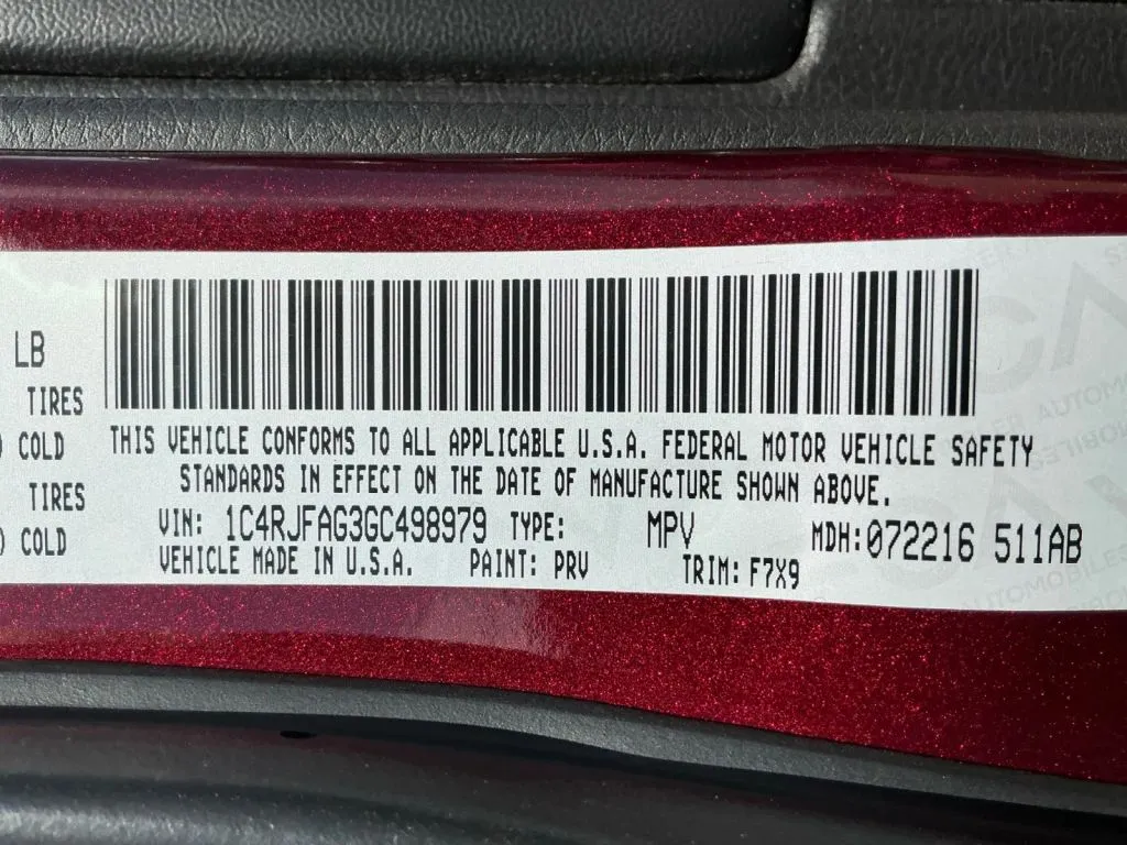 Another view of 2016 Jeep Grand Cherokee Laredo Sport Utility 4D for sale in Greeley, CO at Drive N-Motion Greeley