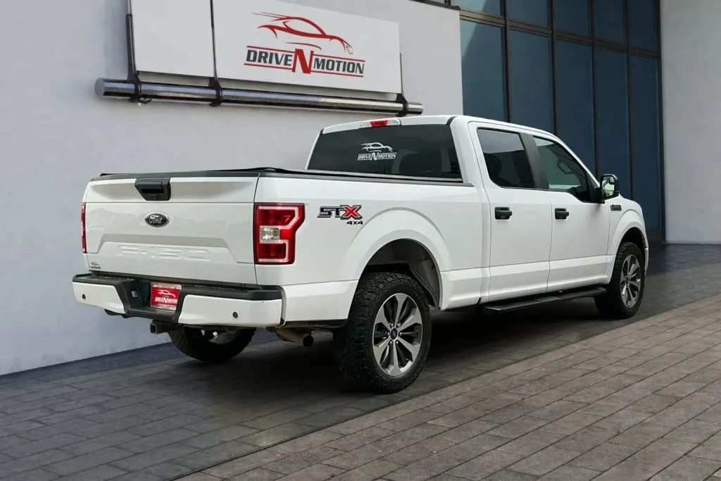 More photos of 2020 Ford F-150 SuperCrew Cab XL Pickup 4D 6 1/2 ft at Drive N-Motion Greeley, CO