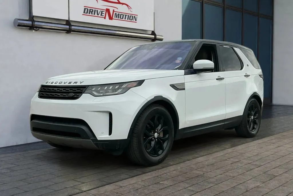 Land Rover Discovery photo 7