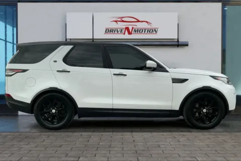 Another view of 2018 Land Rover Discovery SE Sport Utility 4D for sale in Greeley, CO at Drive N-Motion Greeley