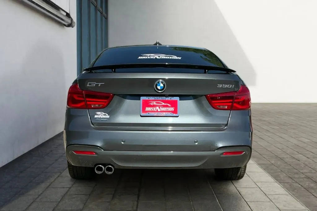More photos of 2017 BMW 3 Series 330i Gran Turismo xDrive Sedan 4D at Drive N-Motion Greeley, CO