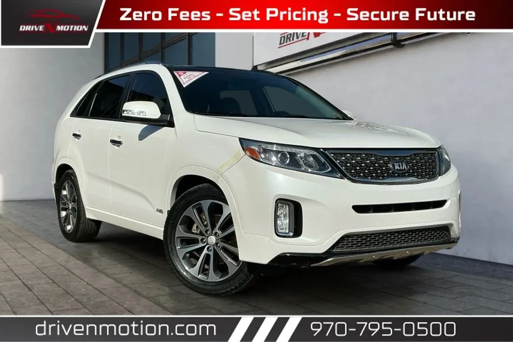 White 2014 Kia Sorento SX Sport Utility 4D for sale in Greeley, CO