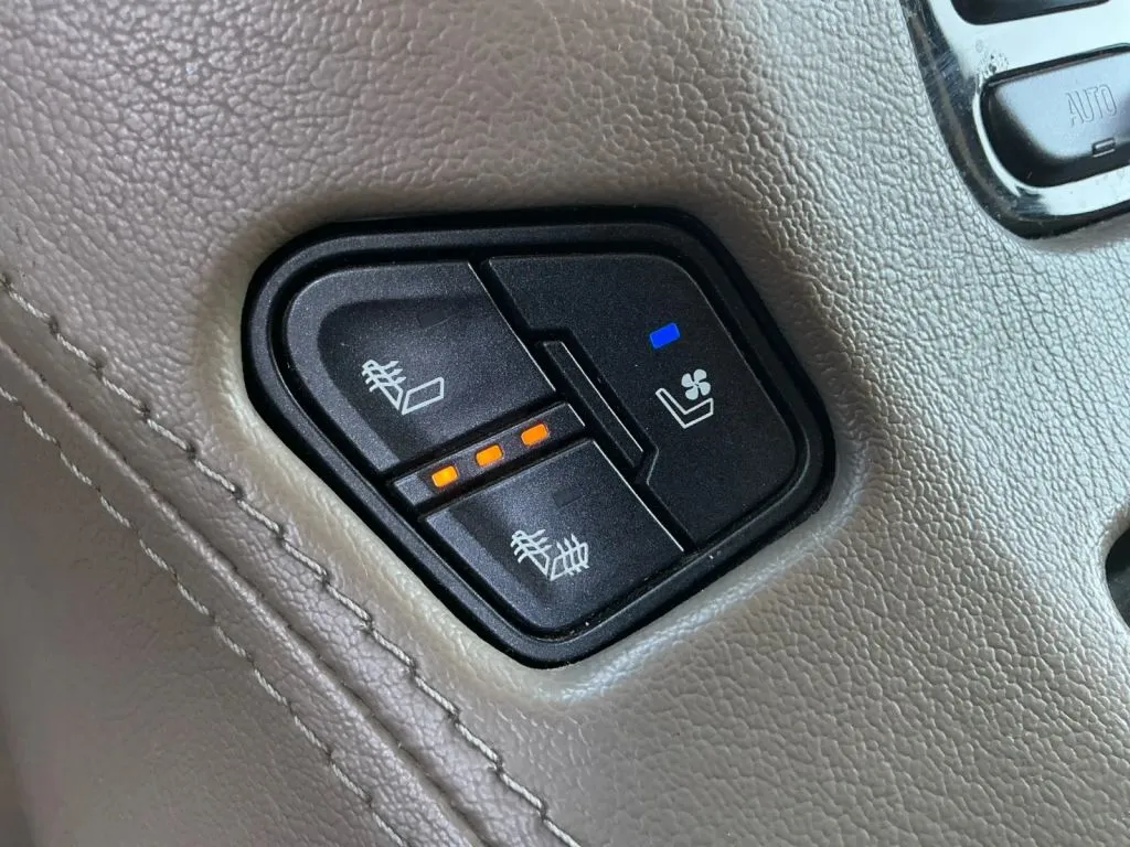 GMC Yukon photo 33