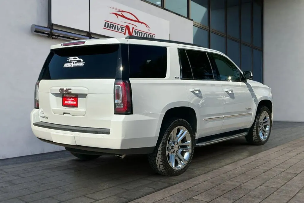 More photos of 2018 GMC Yukon SLT Sport Utility 4D at Drive N-Motion Greeley, CO