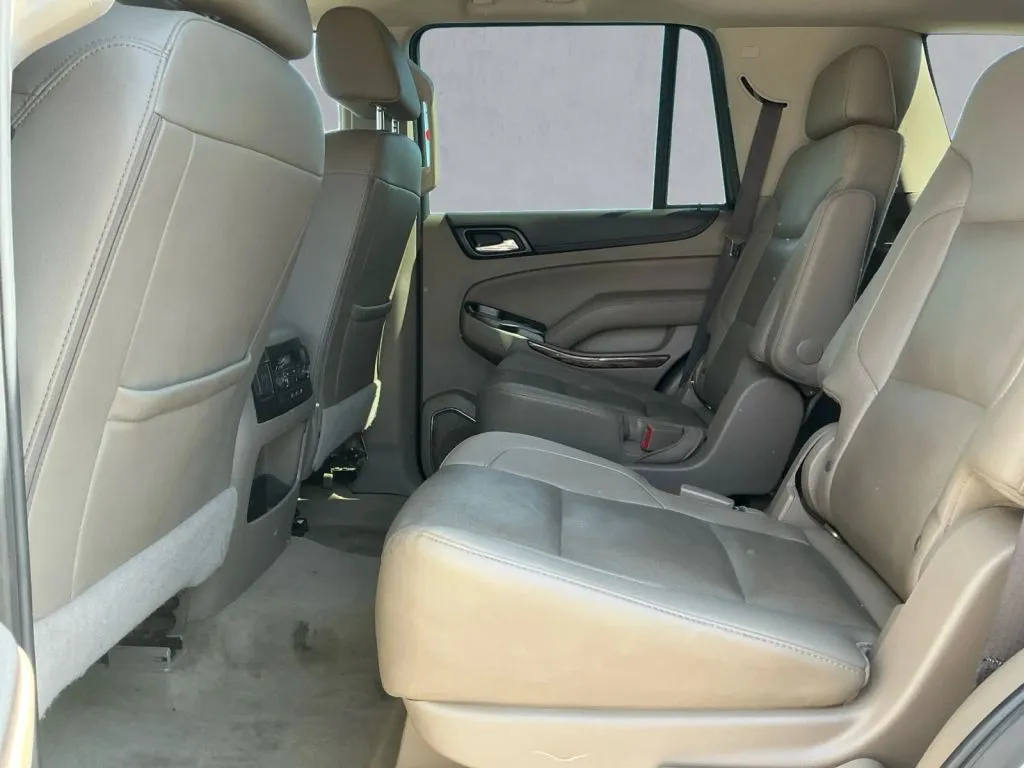 GMC Yukon photo 14