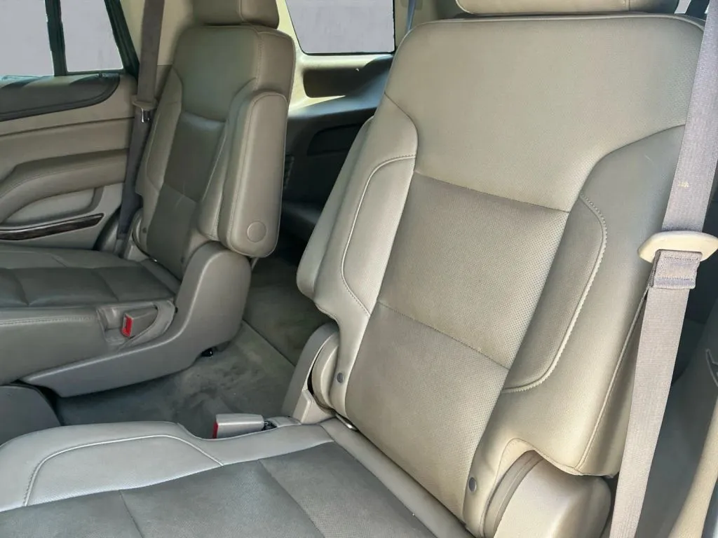 GMC Yukon photo 15
