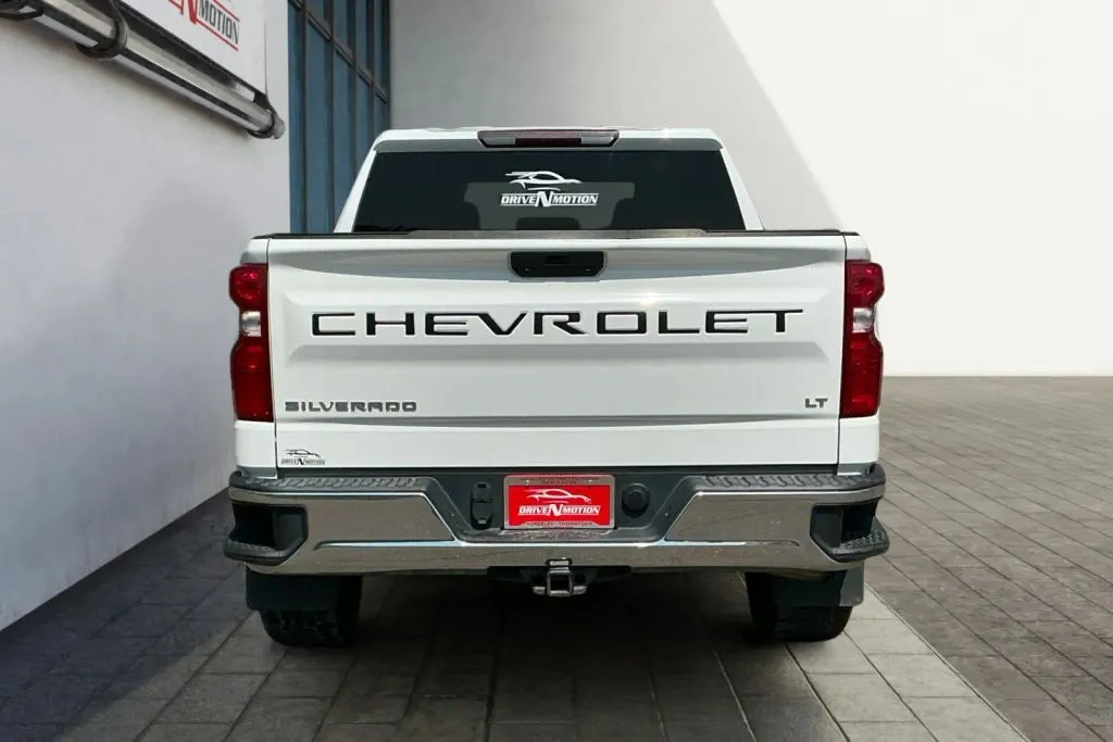 More photos of 2019 Chevrolet Silverado 1500 Crew Cab LT Pickup 4D 5 3/4 ft at Drive N-Motion Greeley, CO