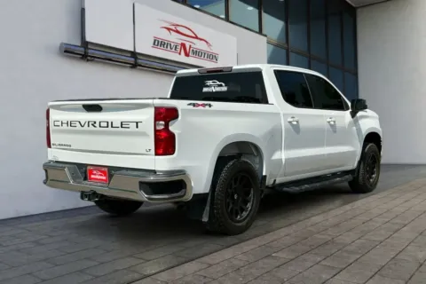 More photos of 2019 Chevrolet Silverado 1500 Crew Cab LT Pickup 4D 5 3/4 ft at Drive N-Motion Greeley, CO