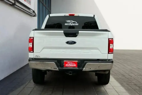 More photos of 2018 Ford F-150 SuperCrew Cab XLT Pickup 4D 5 1/2 ft at Drive N-Motion Greeley, CO