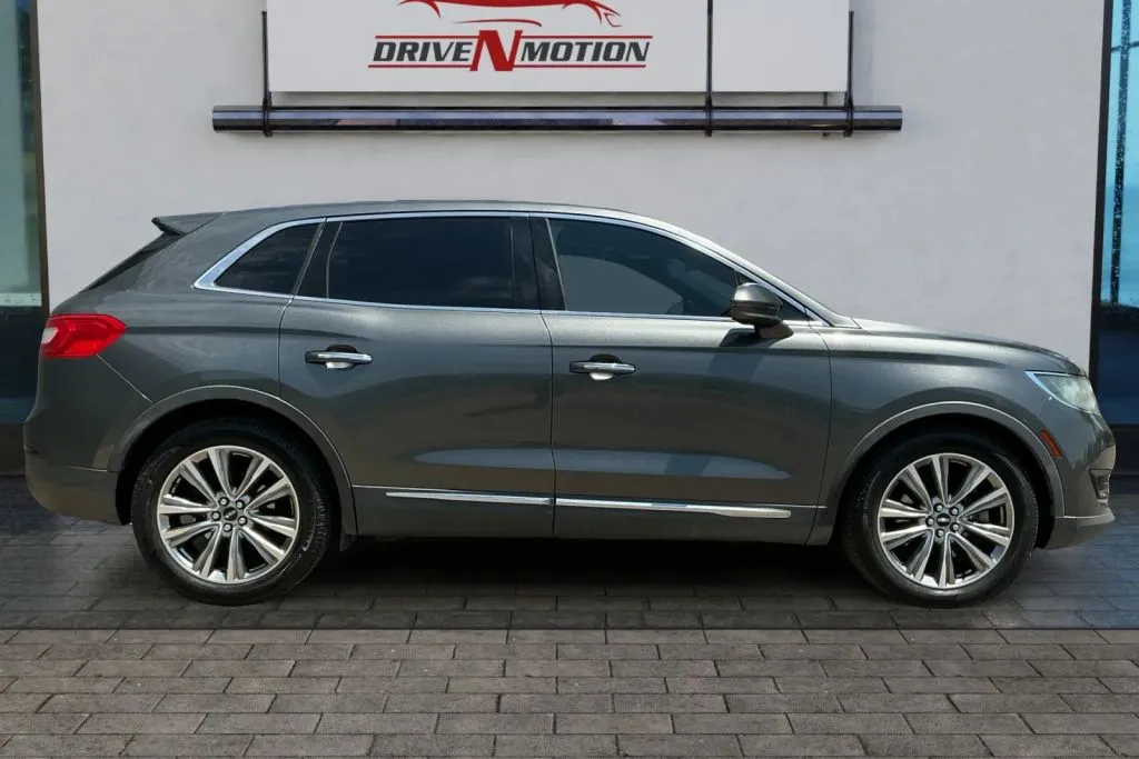 Photos of 2017 Lincoln MKX Reserve Sport Utility 4D for sale in Greeley, CO at Drive N-Motion Greeley