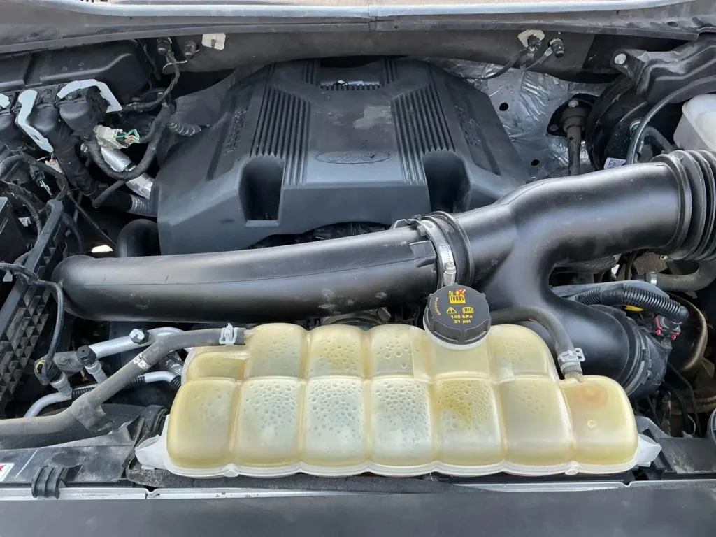 Ford F-150 photo 25