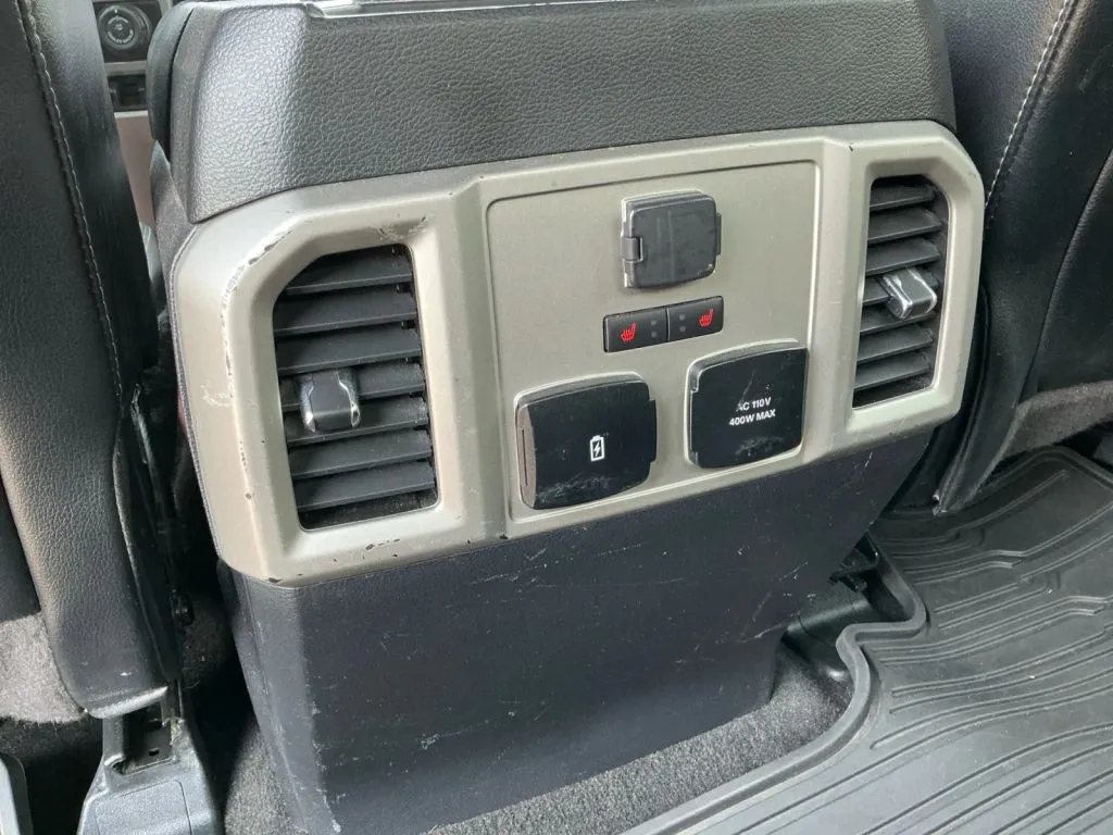 Ford F-150 photo 17