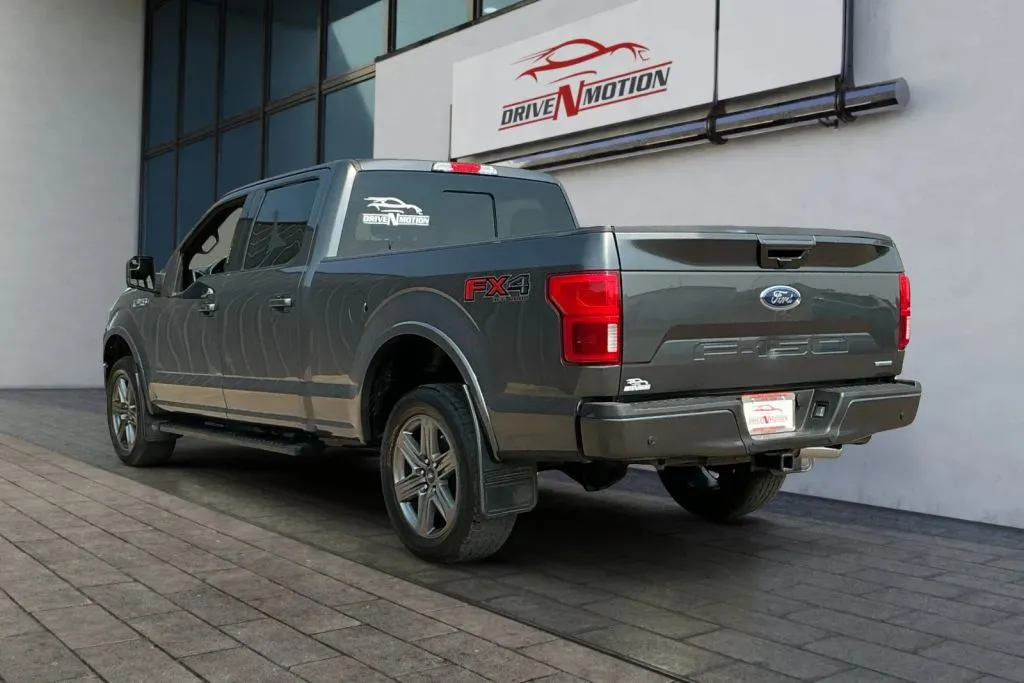 Ford F-150 photo 6