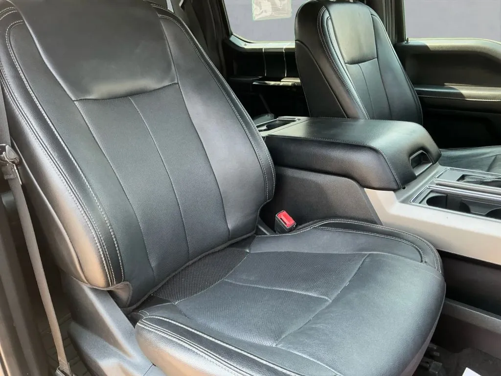 Ford F-150 photo 24