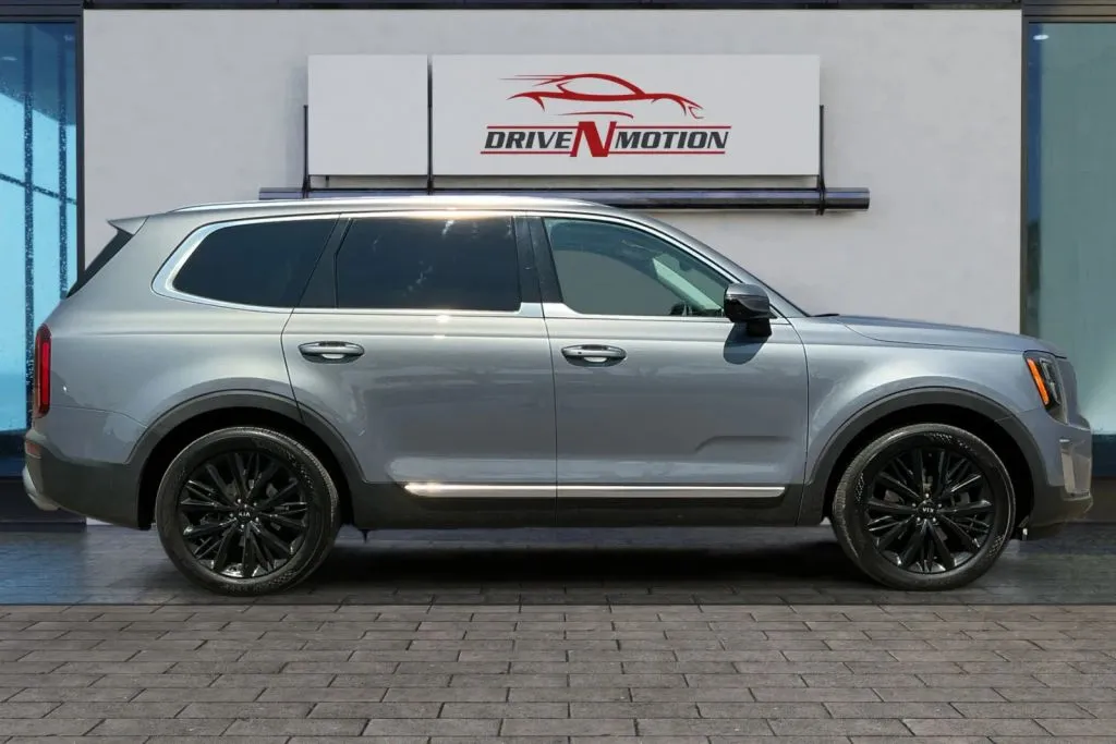 Another view of 2021 Kia Telluride SX Sport Utility 4D for sale in Greeley, CO at Drive N-Motion Greeley