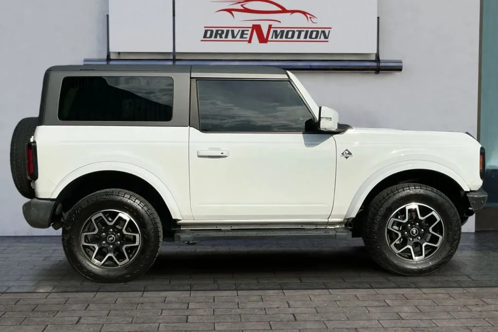 Photos of 2022 Ford Bronco Outer Banks Sport Utility 2D for sale in Greeley, CO at Drive N-Motion Greeley