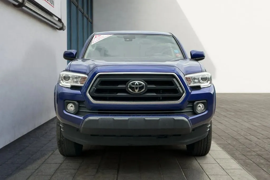 2023 Toyota Tacoma SR5 - Photo 8