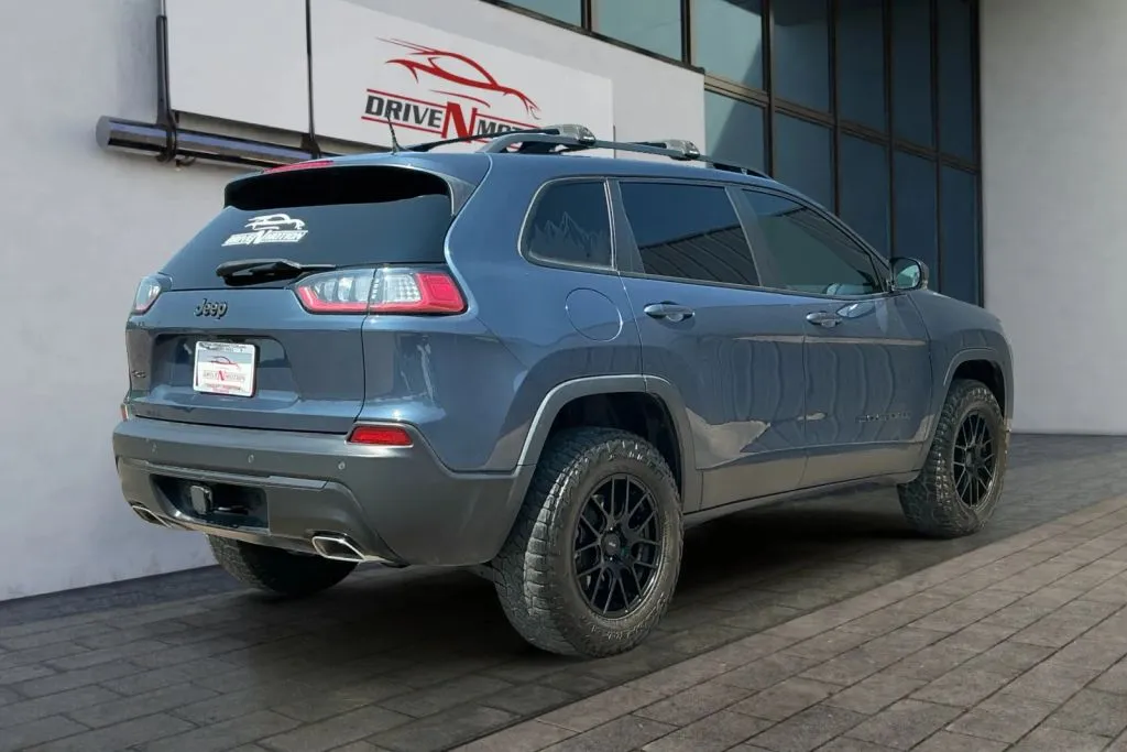 More photos of 2021 Jeep Cherokee 80th Anniversary Edition Sport Utility 4D at Drive N-Motion Greeley, CO