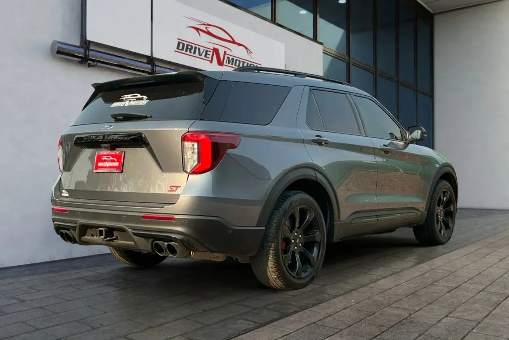More photos of 2021 Ford Explorer ST Sport Utility 4D at Drive N-Motion Greeley, CO