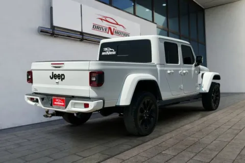 More photos of 2022 Jeep Gladiator High Altitude Pickup 4D 5 ft at Drive N-Motion Greeley, CO