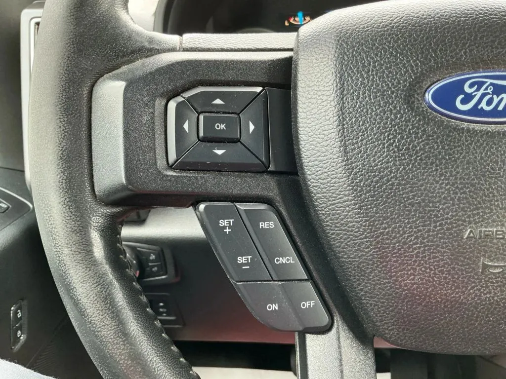 Ford F-150 photo 27