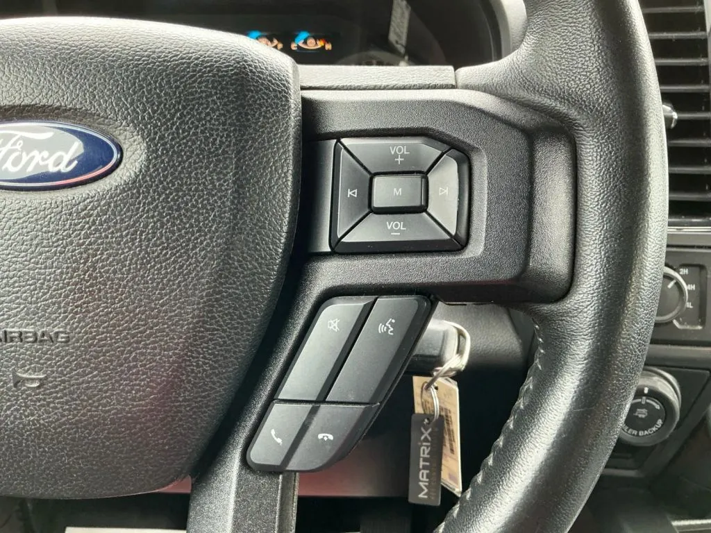 Ford F-150 photo 28
