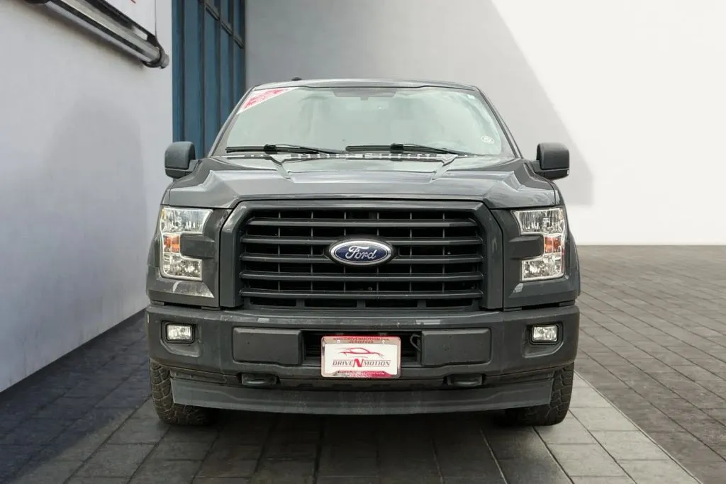Ford F-150 photo 8