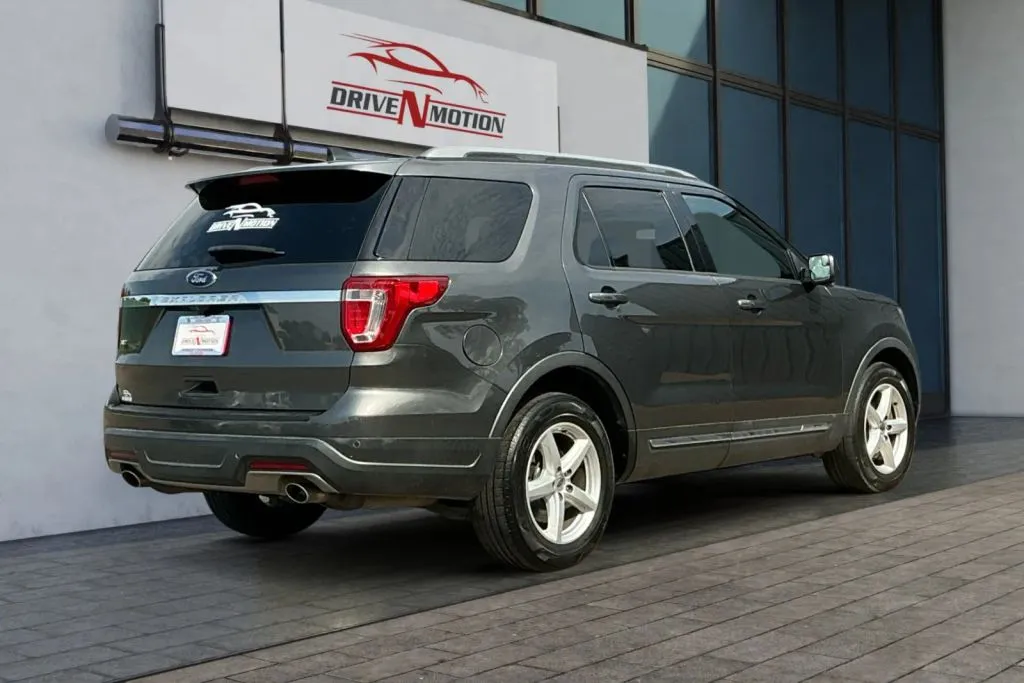 More photos of 2018 Ford Explorer XLT Sport Utility 4D at Drive N-Motion Greeley, CO