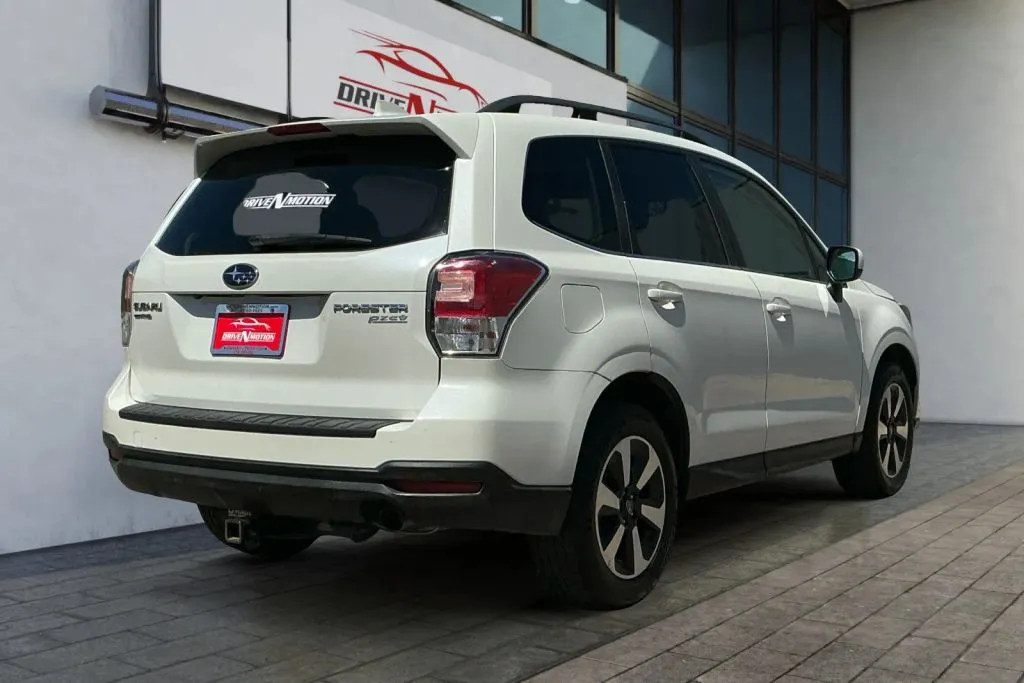 More photos of 2017 Subaru Forester 2.5i Limited Sport Utility 4D at Drive N-Motion Greeley, CO