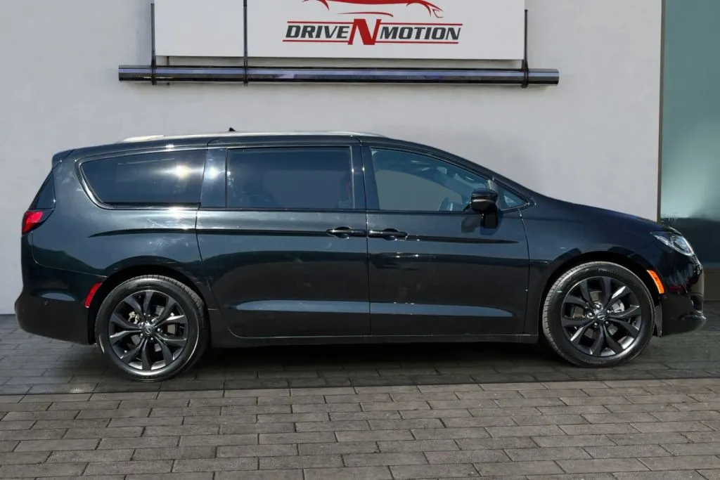 Another view of 2020 Chrysler Pacifica Red S Minivan 4D for sale in Greeley, CO at Drive N-Motion Greeley