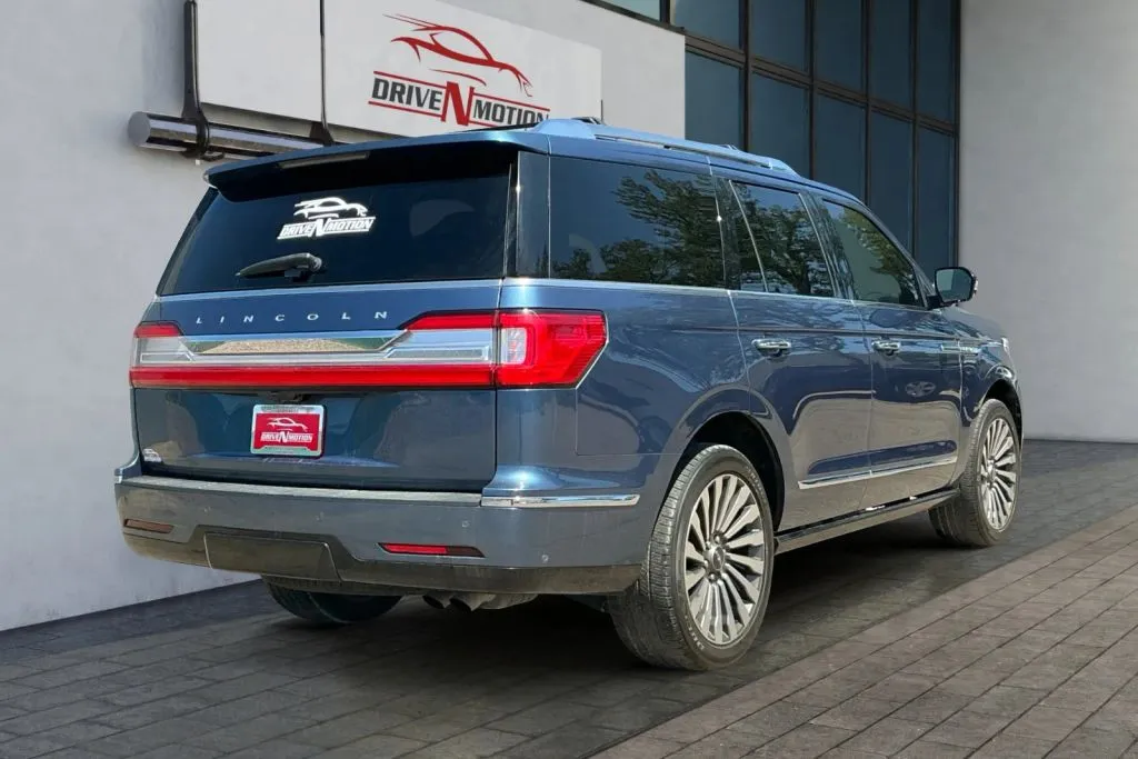 More photos of 2019 Lincoln Navigator Reserve Sport Utility 4D at Drive N-Motion Greeley, CO