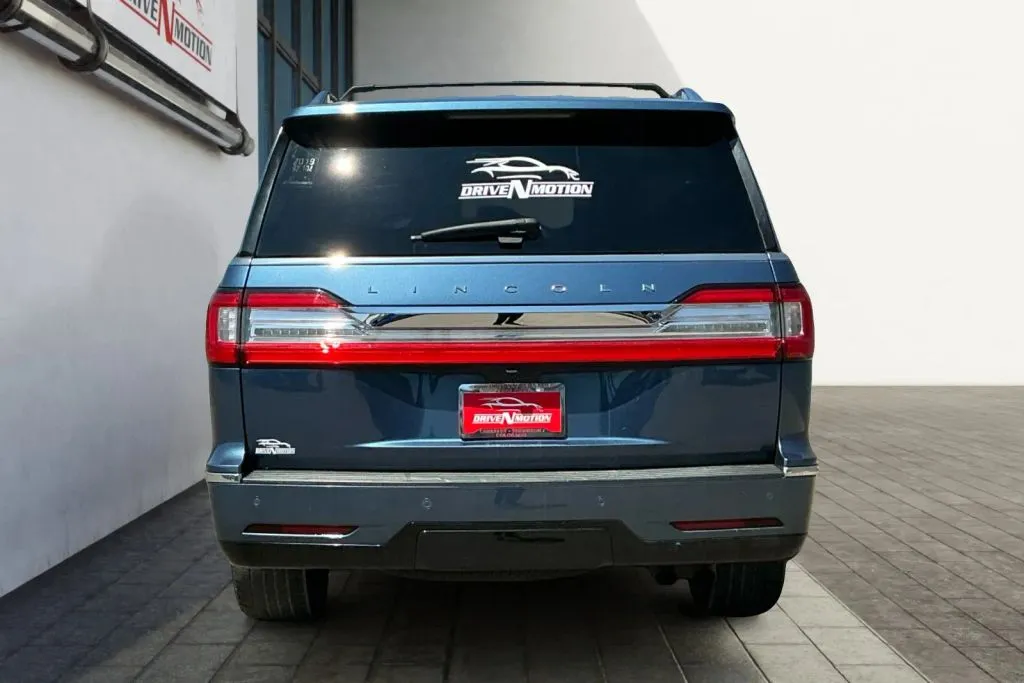 More photos of 2019 Lincoln Navigator Reserve Sport Utility 4D at Drive N-Motion Greeley, CO