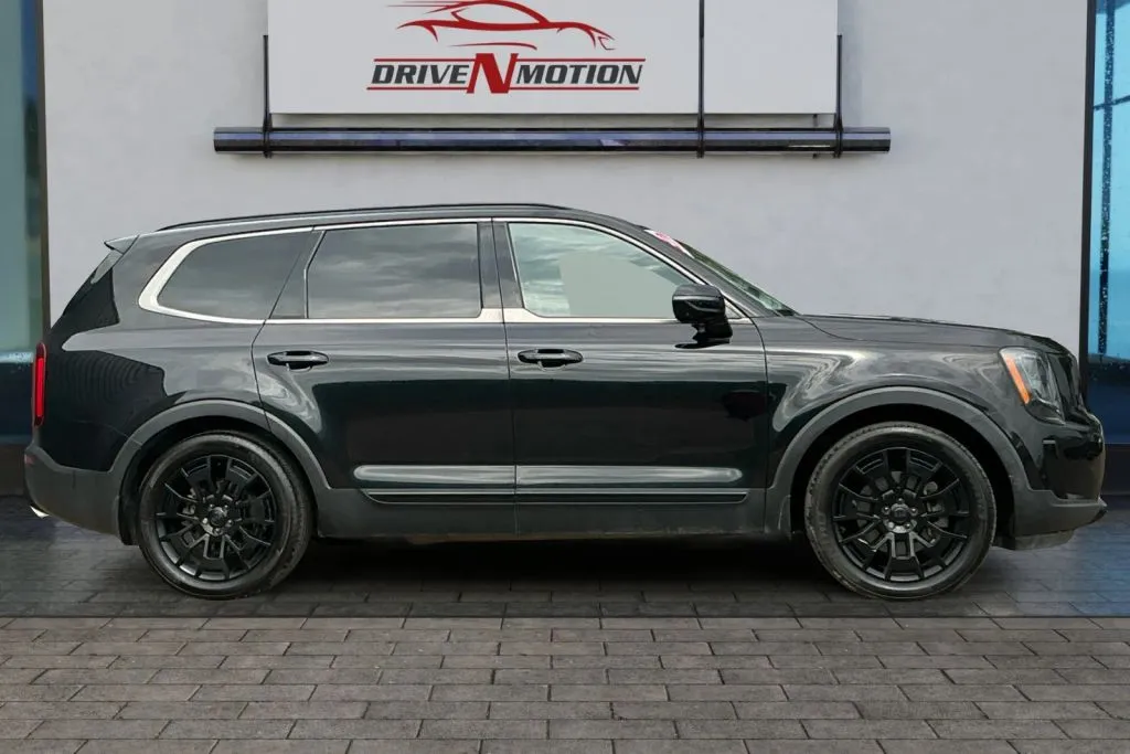 Another view of 2021 Kia Telluride SX Sport Utility 4D for sale in Greeley, CO at Drive N-Motion Greeley